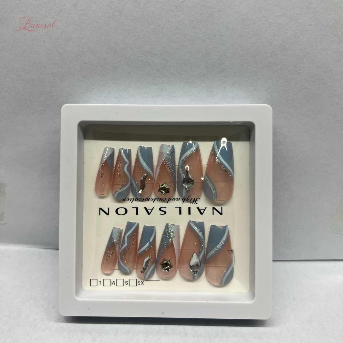 Stylish Press-On Nail Set – Salon Finish at Home (12 Pcs)