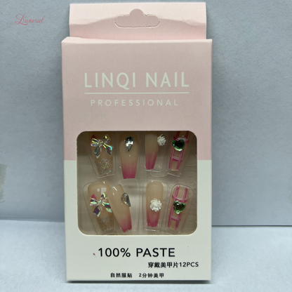 Elegant Nail Art Set – Easy Press-On Style (12 Pcs + Stickers)