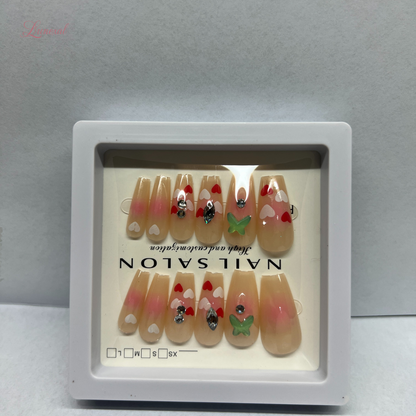 Stylish Press-On Nail Set – Salon Finish at Home (12 Pcs)