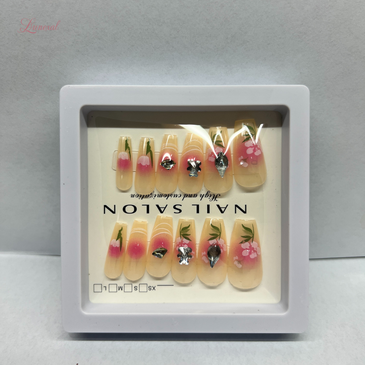 Stylish Press-On Nail Set – Salon Finish at Home (12 Pcs)