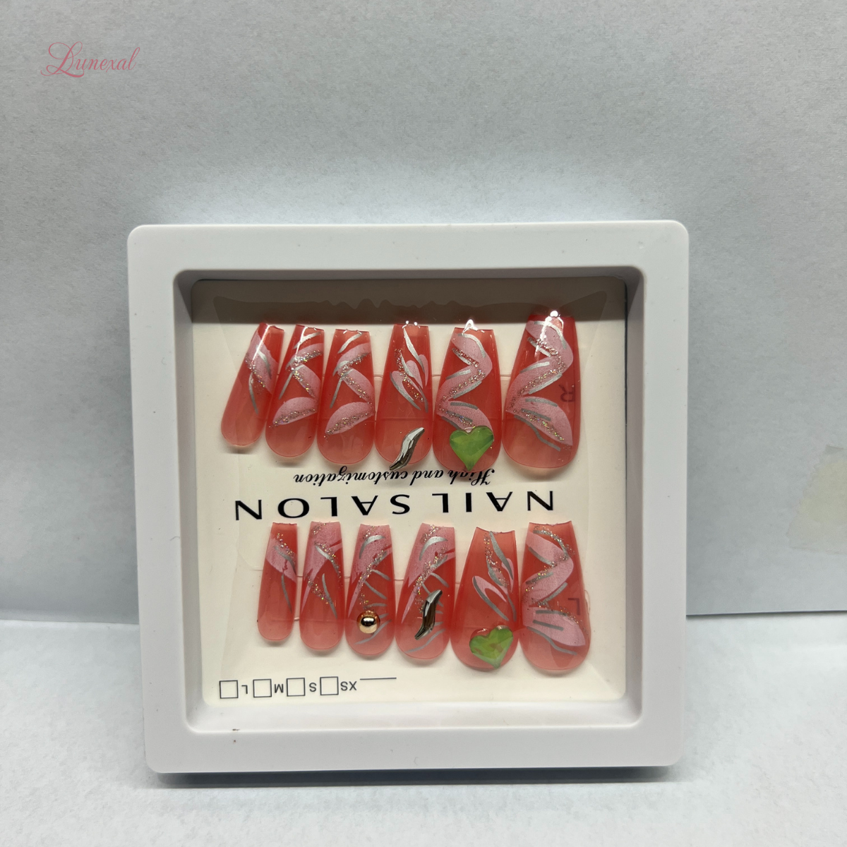 Stylish Press-On Nail Set – Salon Finish at Home (12 Pcs)